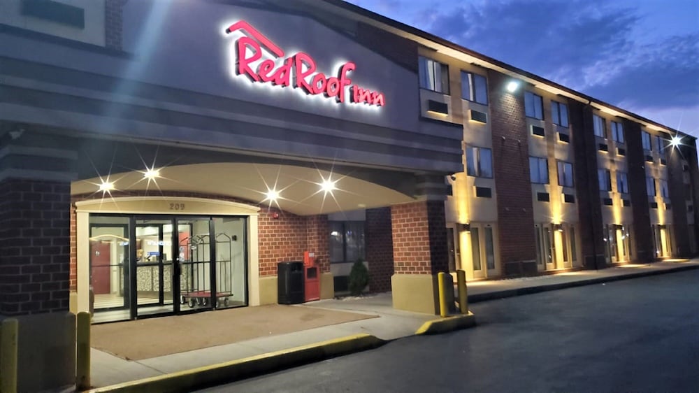 red roof inn martinsburg