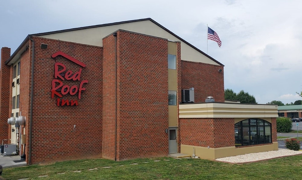 red roof inn martinsburg