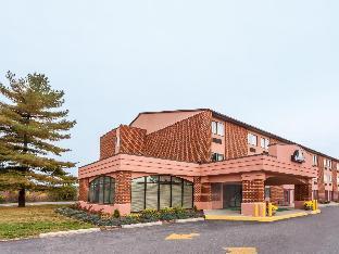 red roof inn martinsburg