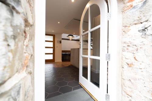 hideout by stay lagom