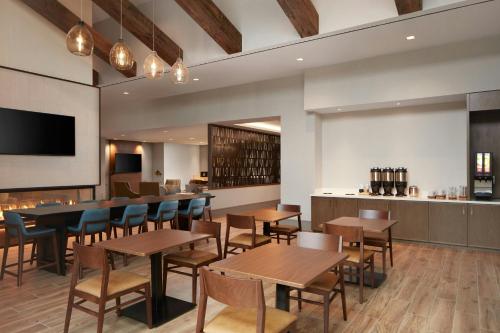 residence inn by marriott reston