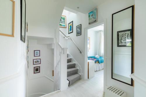 wavertree house