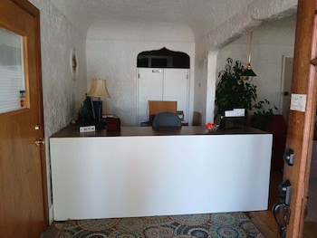Sands Motel,,3 star