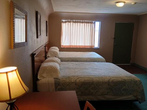 sands motel