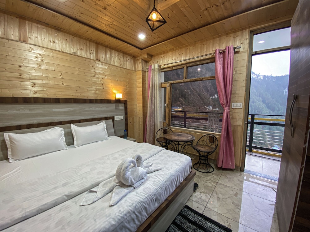 alpine crest homestay