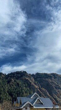 alpine crest homestay