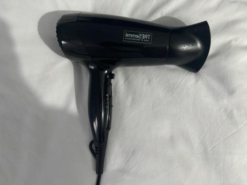 2 bed town centre free park wi fi garden