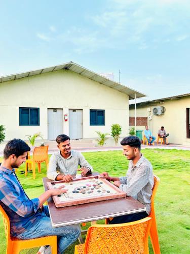 unity sunrise resort best hotel near statue of unity