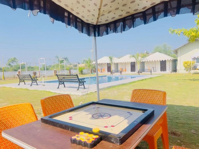 unity sunrise resort best hotel near statue of unity