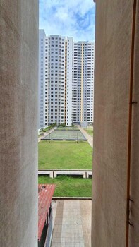 1 bhk entre apart blue ridge