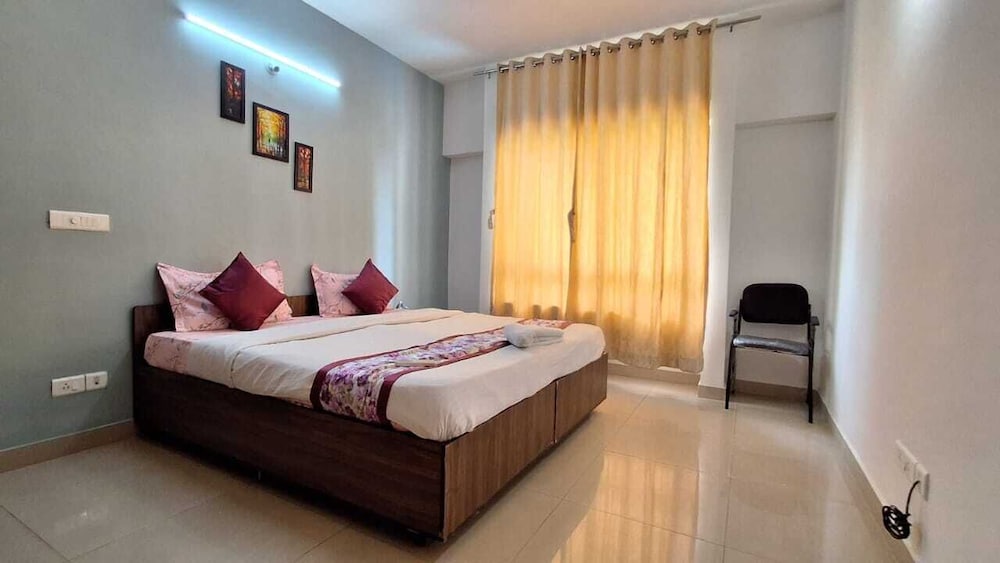 1 bhk entre apart blue ridge
