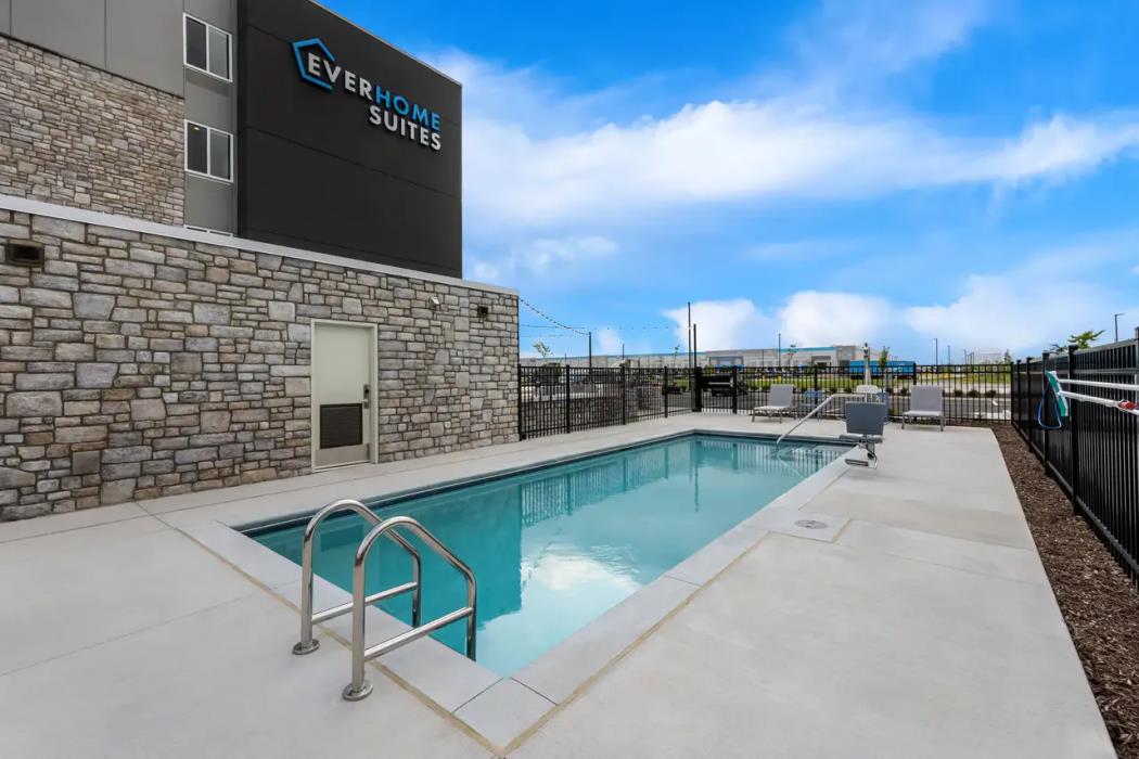 everhome suites fayetteville near fort bragg
