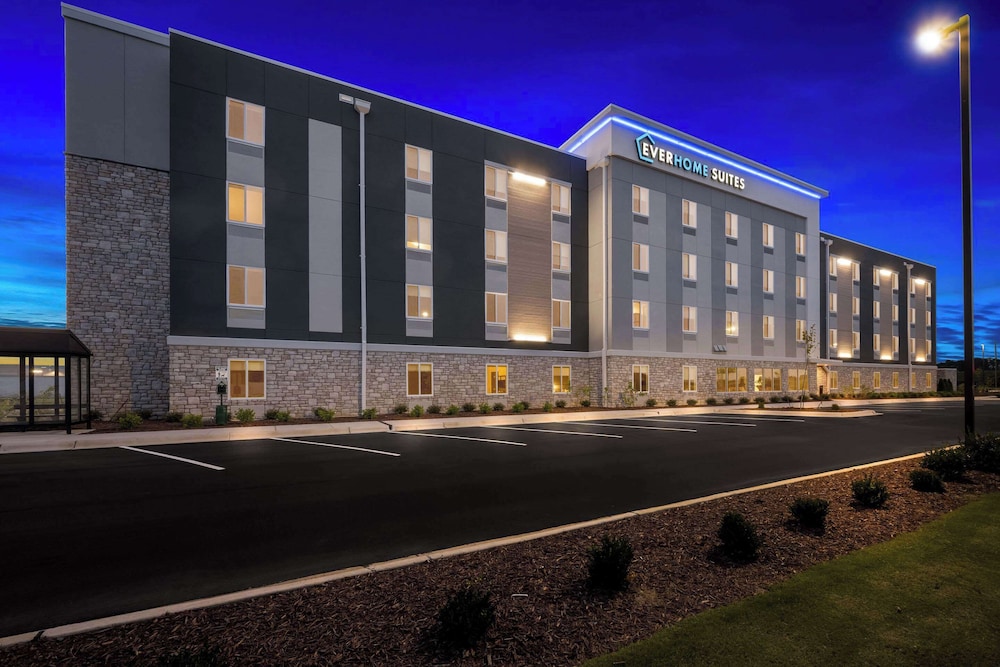 everhome suites fayetteville near fort bragg