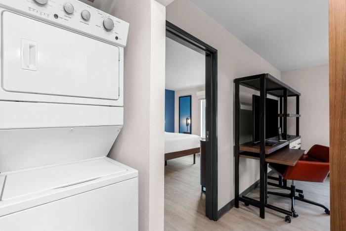 everhome suites fayetteville near fort bragg