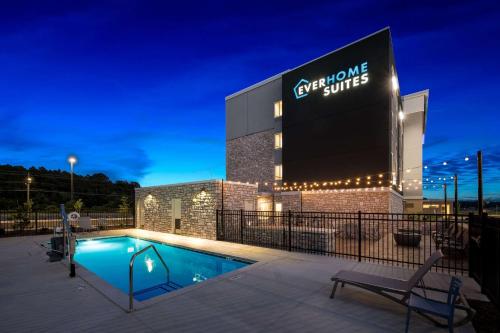 everhome suites fayetteville near fort bragg