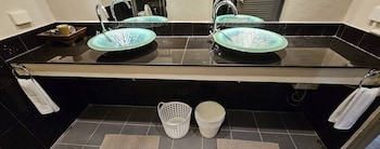 Casa Sakoo Naithon Beach Villa,,3 star