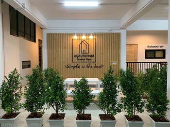 U-Sabai Place,,2 star