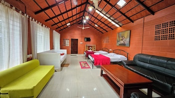 devigiri home stay and resort