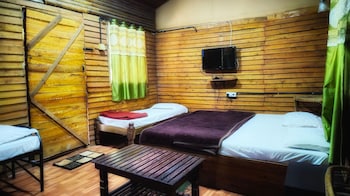 devigiri home stay and resort