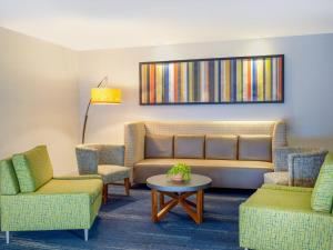 holiday inn express hotel and suites beaumont nw by ihg