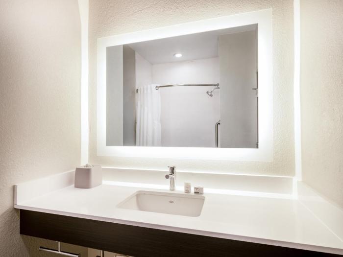 holiday inn express hotel and suites beaumont nw by ihg