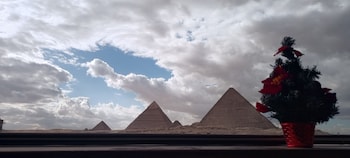 pyramids kingdom