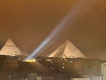 happy day pyramids view