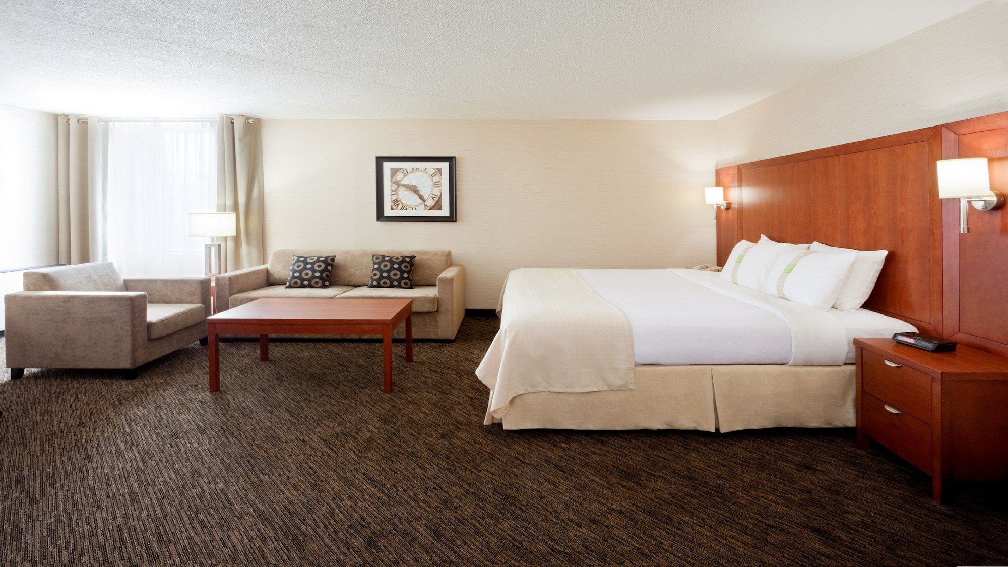 holiday inn oakville centre by ihg