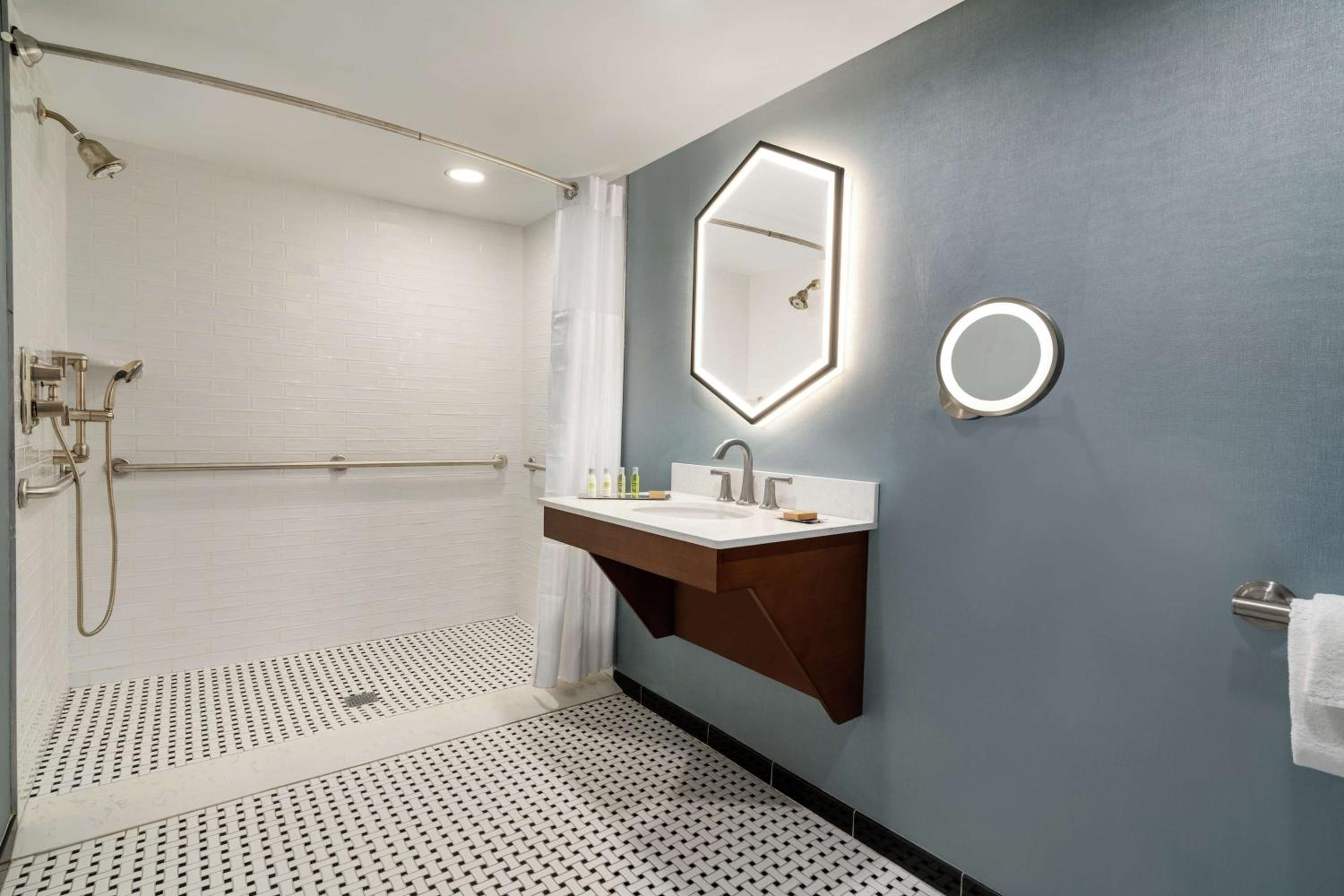 doubletree by hilton ocean city oceanfront