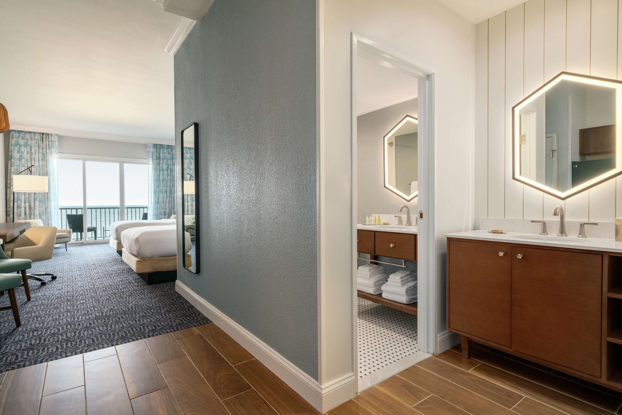 doubletree by hilton ocean city oceanfront