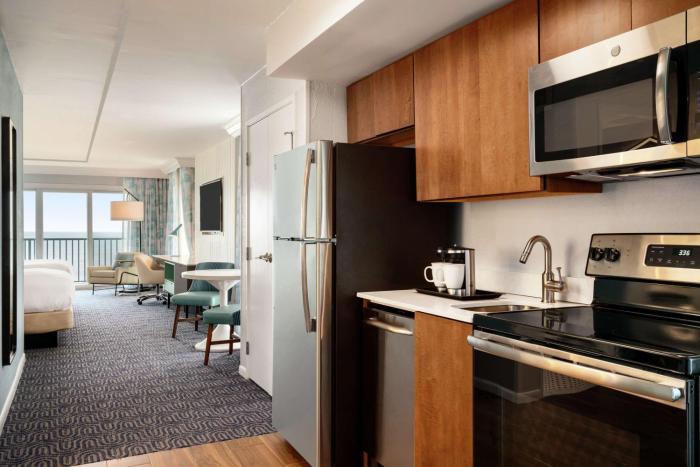 doubletree by hilton ocean city oceanfront