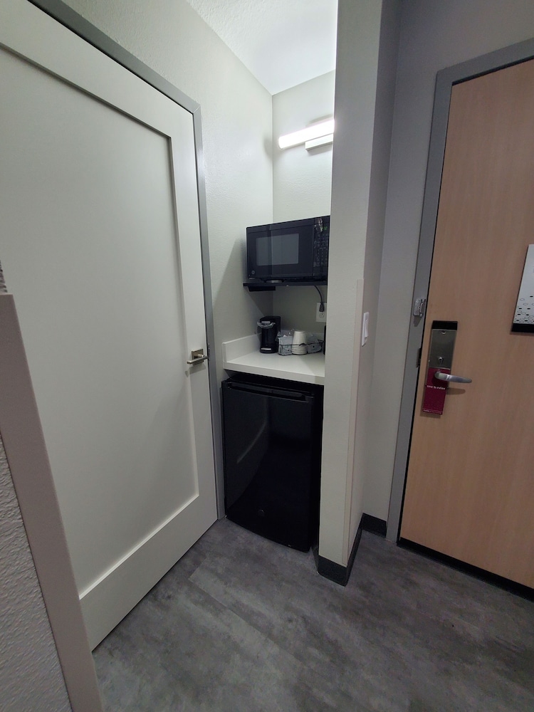 hampton inn olathe