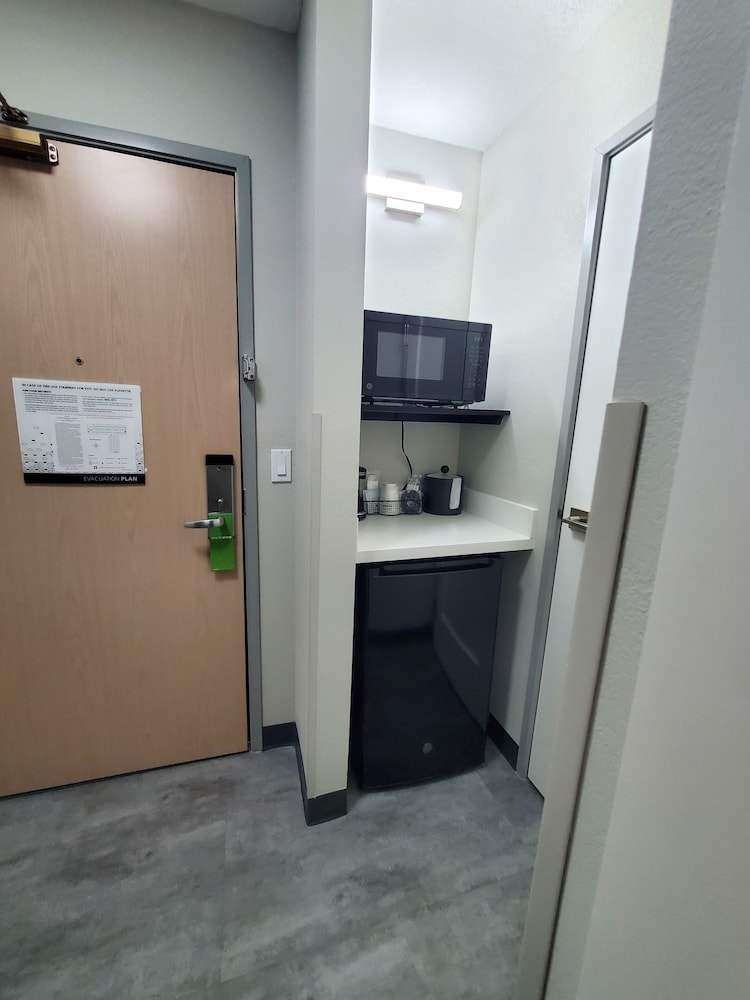 hampton inn olathe
