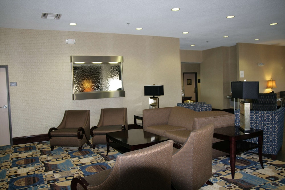 hampton inn olathe