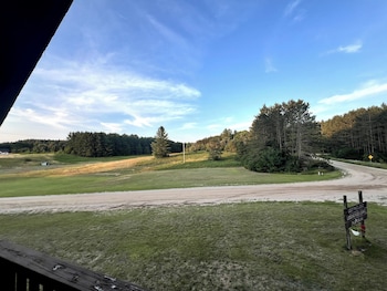 lost pines lodge