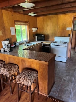 lost pines lodge