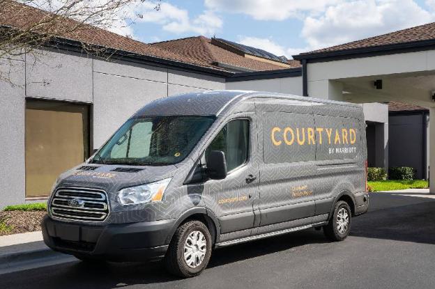 courtyard by marriott orlando airport
