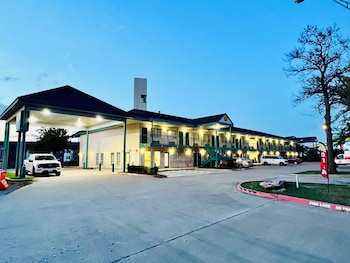 discovery inn