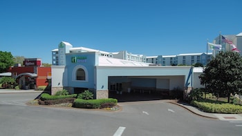 holiday inn resort orlando lake buena vista by ihg