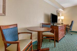 holiday inn resort orlando lake buena vista by ihg