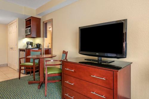 holiday inn resort orlando lake buena vista by ihg
