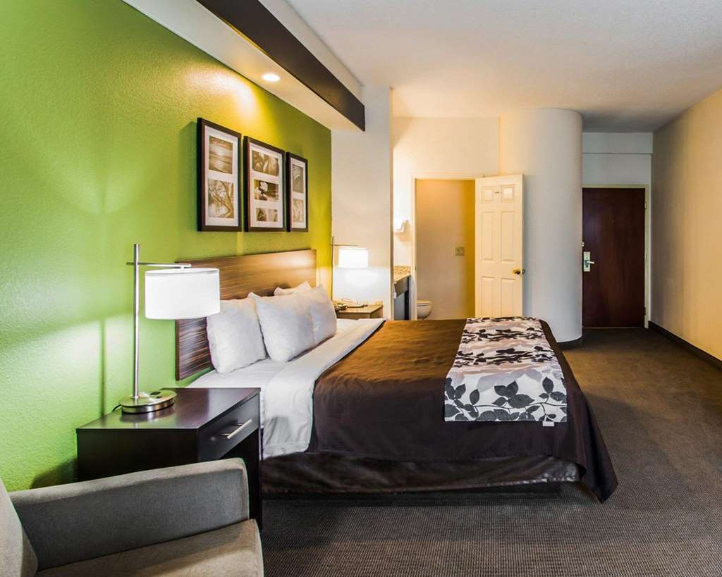 sleep inn and suites orlando international airport