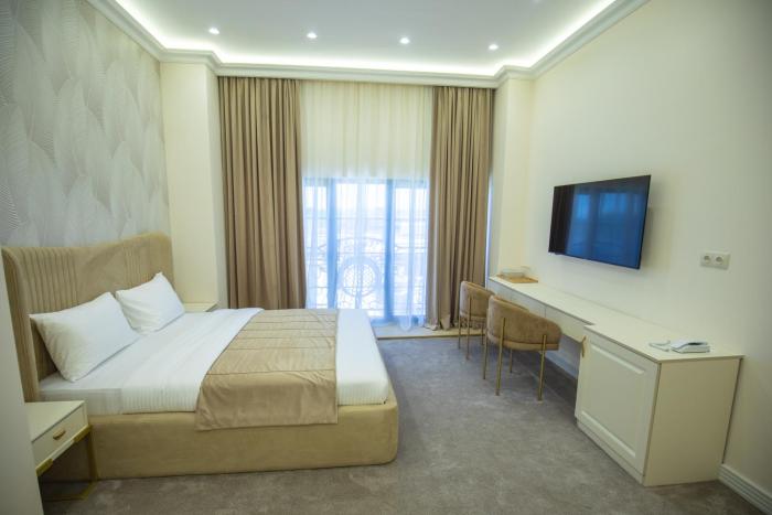 ketrin hotel and restaurant