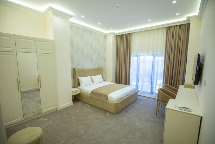 ketrin hotel and restaurant