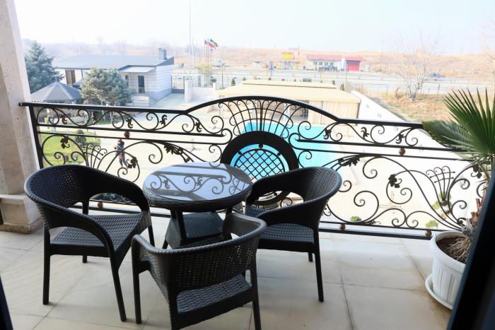 ketrin hotel and restaurant