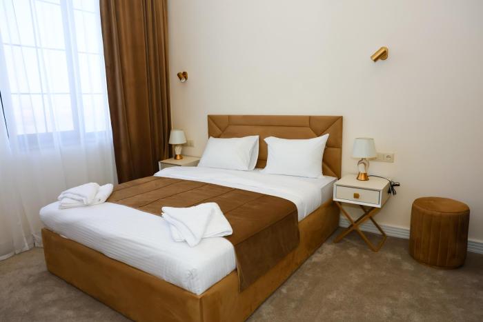 ketrin hotel and restaurant