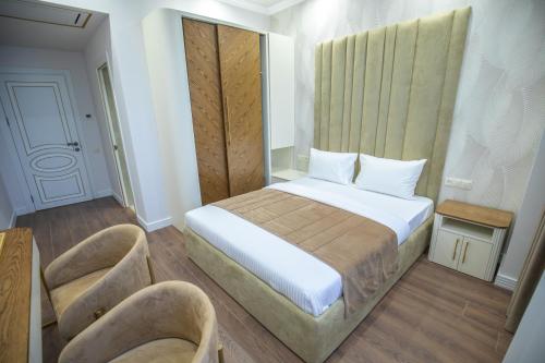 ketrin hotel and restaurant