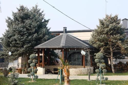 ketrin hotel and restaurant