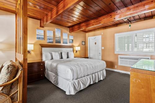 oceanfront inn ii
