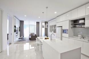 home style at platinum suites klcc twin towers
